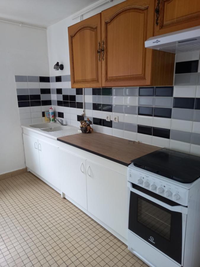 Spacieux Appartement 4 Pieces Beauvais Exterior foto